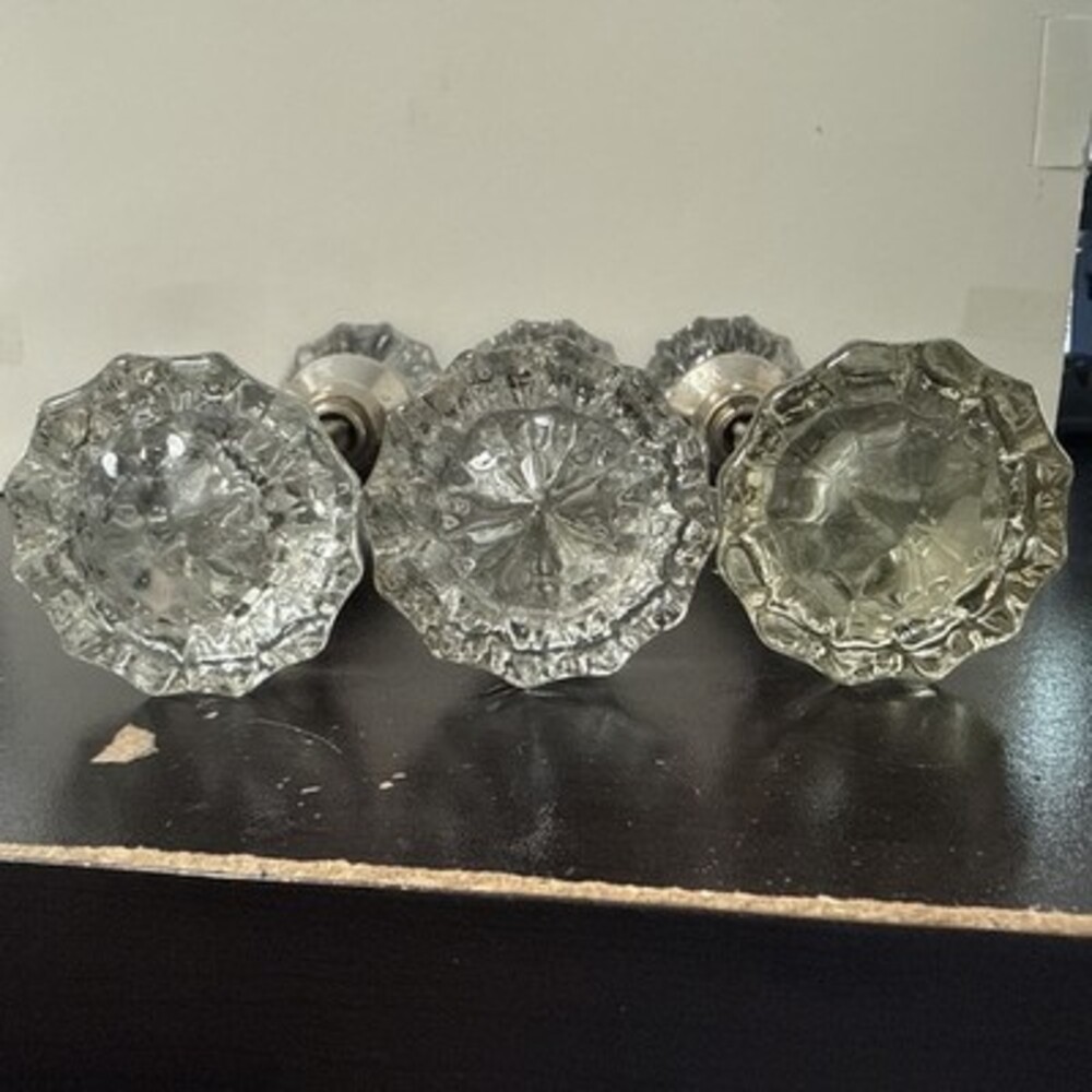 Vintage Clear Glass Door Knob Set Of 3 w/ Nickel Plated Brass Hardware Salvage - Picture 3 of 10